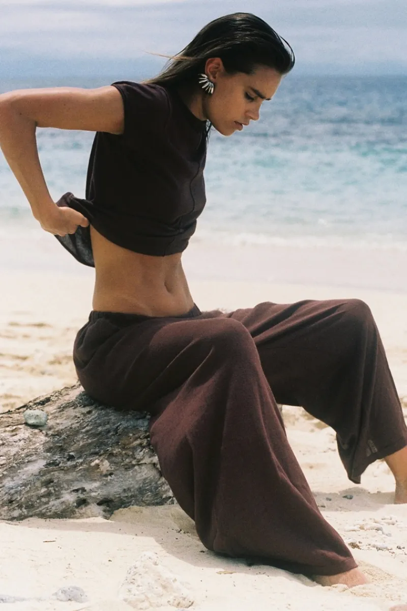 Zulu & Zephyr Currant Relaxed Knit Pant Hot