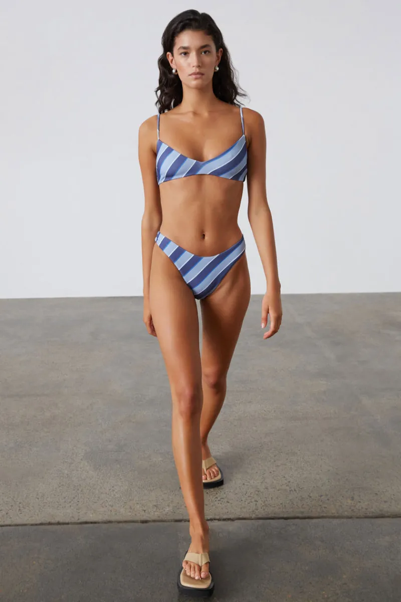 Zulu & Zephyr Horizon Stripe Textured Curve Brief Clearance