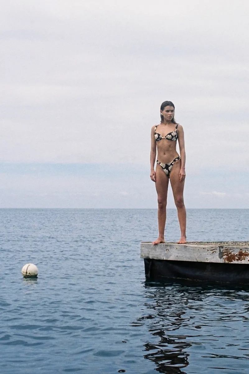 Zulu & Zephyr Palm Balconette Bra Cup Flash Sale