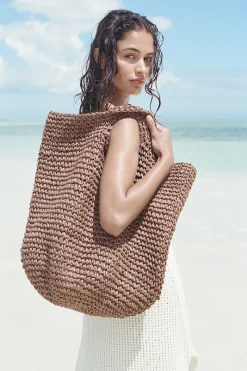 Zulu & Zephyr Round Straw Bag - Walnut Shop