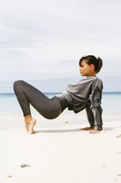 Zulu & Zephyr Stripe Rib Legging - Black Fashion